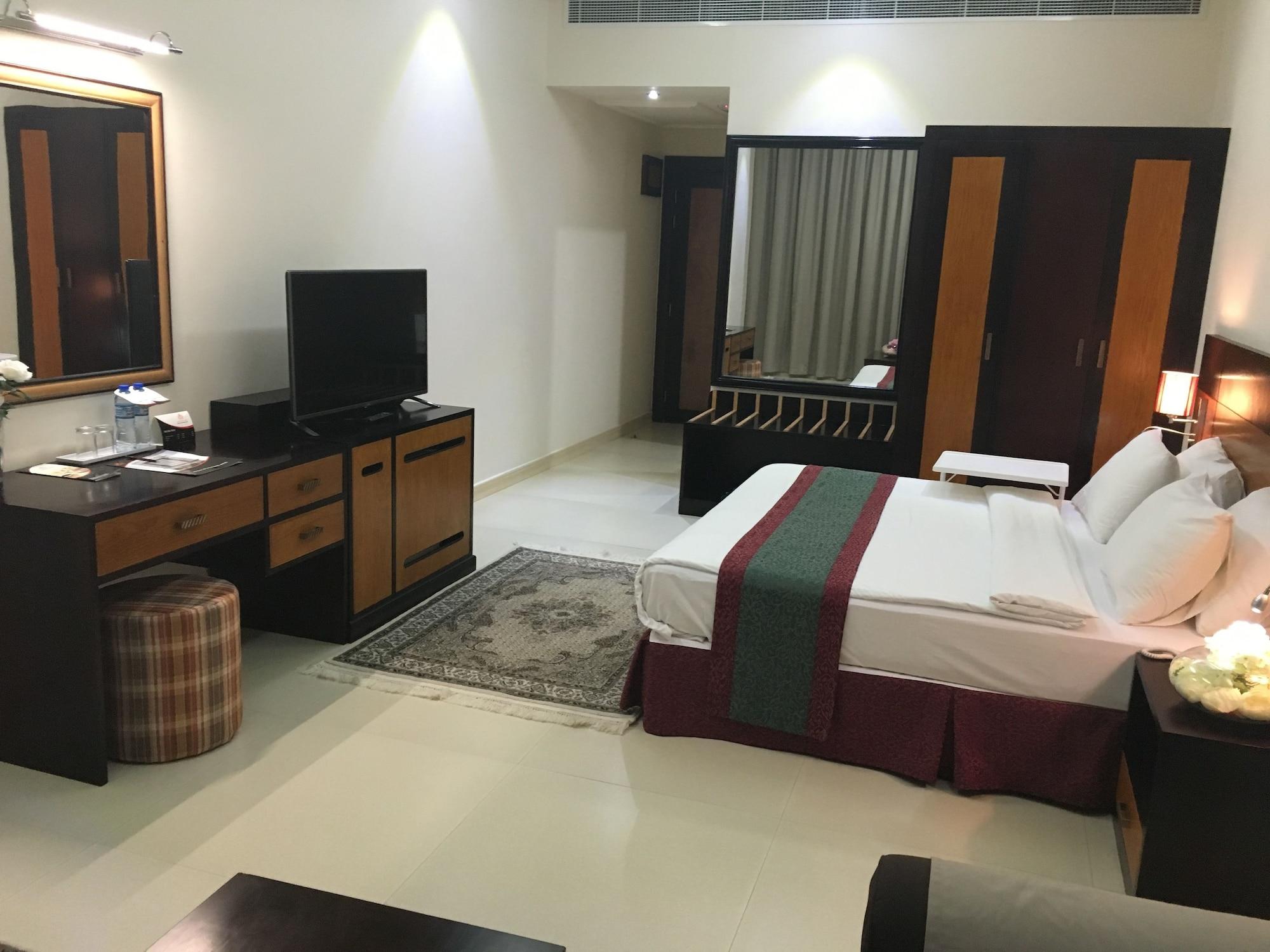 Hotel Muscat International Plaza 3*