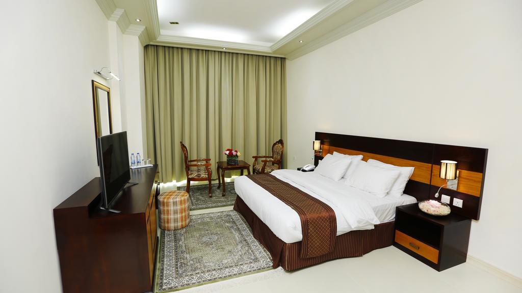 Muscat International Plaza 3*