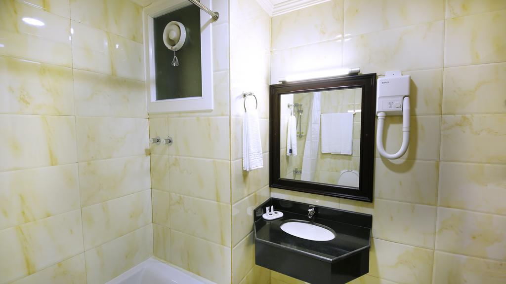 Hotel Muscat International Plaza 3*